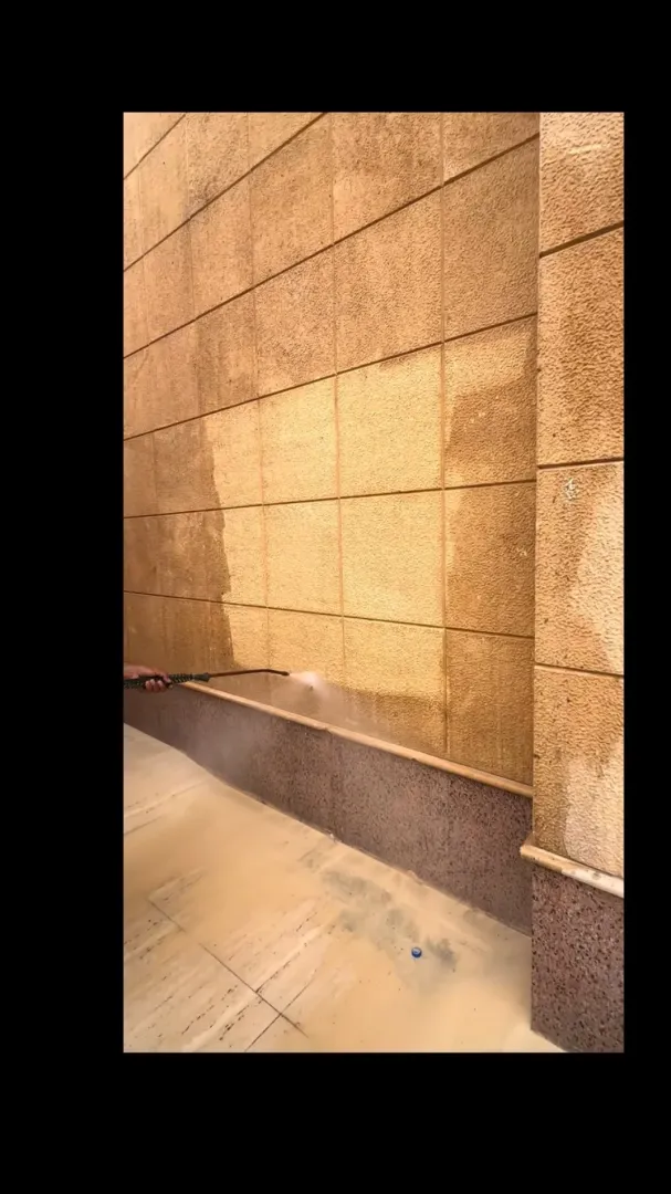 تنظيف الحوائط