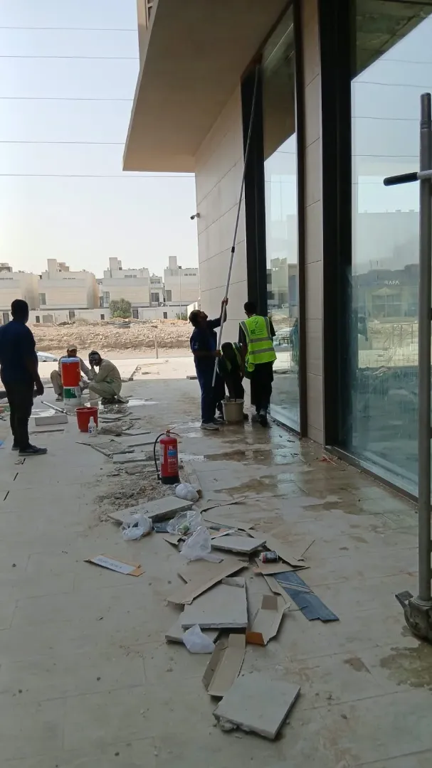 تنظيف بعد الفيضانات